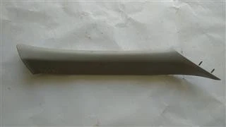 A PILAR MOLDURA DERECHA Isuzu Rodeo 2003/2007 8973012275R Foto 1 de 2