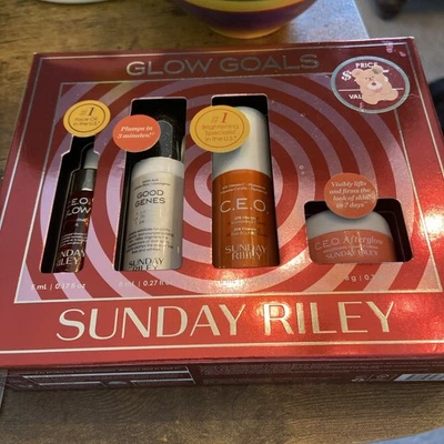 Sunday Riley - Glow Goals Skincare Set -Serum, Cream, Lactic Acid,Face Oil New - Image 1 of 2