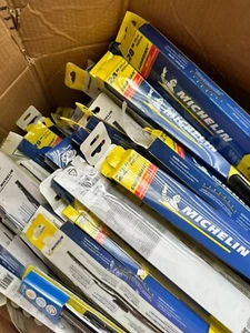Wholesale Lot of 16" - 28" WIPER for MICHELIN WINDSHIELD WIPER BLADES - 20 count - Picture 1 of 4