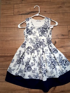 Knitworks Girls Size 8 Dress white/blue silver accents bottom half lined - Picture 1 of 4