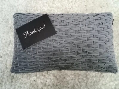 Safavieh Caine 枕头,降价 2172712808 PLS879A-1220 — 第 1/4 张图片