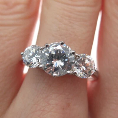 925 Sterling Silver Round-Cut C Z Engagement Ring Size 9.25 - Image 1 of 4