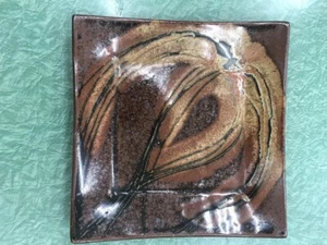 Happs Commonage Pottery Plate - David Thompson - Square - Australian - Picture 1 of 4