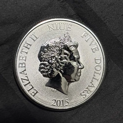 Cinco dólares de plata 2015 de tortuga Niue 2 oz plata .999 Foto 1 de 2