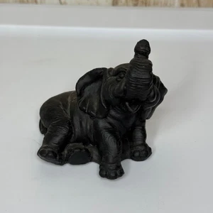 Statuina elefante nero vintage realizzata con carbone dal Galles gallese - Foto 1 di 10
