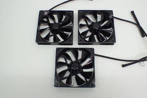 (3-PACK) Thermaltake TT-1225 A1225L12S, 12V 0.30A Silent Cooling PC Fan 3-PIN - Picture 1 of 5