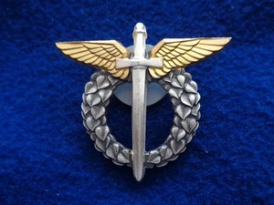 (A39-374) CSSR CZ Tschechoslowakei Piloten Leistungsabzeichen Silberkranz - Picture 1 of 3