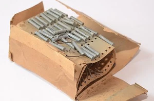 10x of 1940s Siemens Karbowid Resistors, 300 Ohms, 1 W for Klangfilm Amps, NOS - Picture 1 of 3