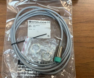 NEW FOR PEPPERL+FUCHS NBN8-18GM40-Z0 Proximity Switch Sensor - Picture 1 of 3