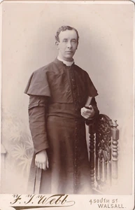 ANT, CABINET PHOTO UNIDENTIFIED CLERIC. WALSALL BY F.J.WEBB - Picture 1 of 1