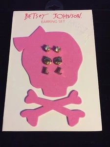 Betsey Johnson Ohrring Set goldfarben 3er Set mit Strass Ohrstecker, Gesicht Buchstabe L - Bild 1 von 8