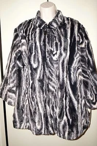 ALFRED DUNNER Women's Long Sleeve Faux Fur Jacket Black/White Animal 16W NWT - Picture 1 of 12