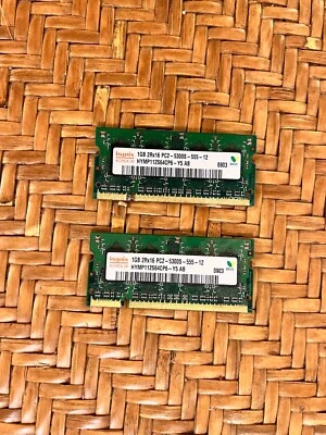 2 X Hynix 1GB 2Rx16 PC2-5300S 555 DDR2 RAM module - 2GB total - FREE DELIVERY - Image 1 of 2