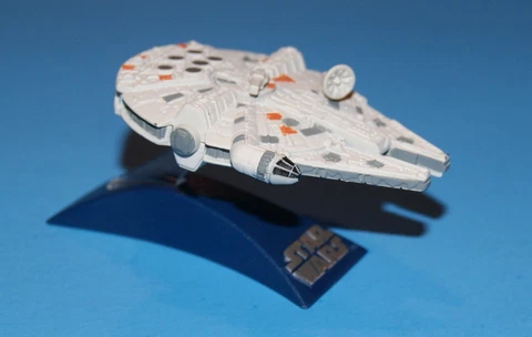 STAR WARS MILLENNIUM FALCON TITANIUM DIE-CAST METAL LOOSE COMPLETE Cover