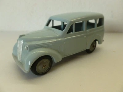 Authentique RENAULT DAUPHINOISE JUVAQUATRE CIJ TTB grise - Photo 1/4