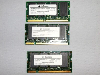 Infineon HYS64D32020GDL-7-B 32MX64 SDRAM 3x256MB DDR-133 PC-2100 RAM Kit 768MB - Image 1 of 2