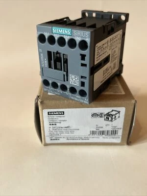 SIEMENS Contactor 3RT2016-1AK61, 110V 50Hz/ 120V 60Hz. AC:3e 9A 400V 4Kw 1 NO - Image 1 of 4