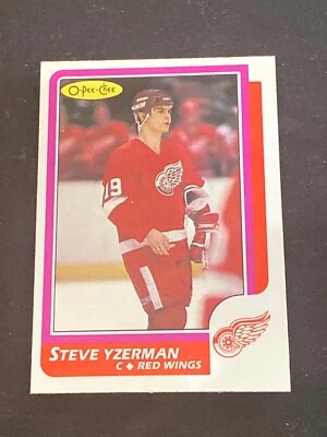 Steve Yzerman 1986 o-pee-chee #11 - Image 1 of 2