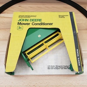 Ertl John Deere Mower Conditioner Diecast 1:16 - Picture 1 of 9