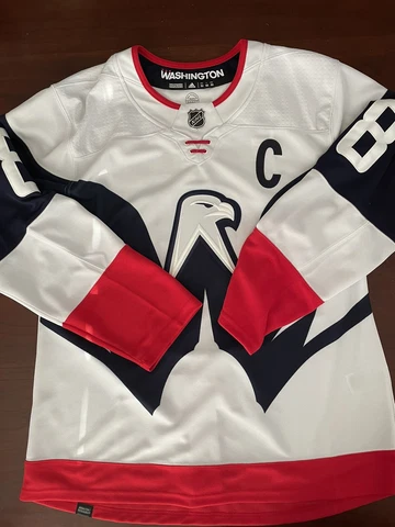 Authentic Adidas Alexander Ovechkin Capitals Stadium Series Jersey 52 Cover