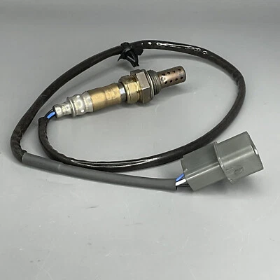 For 2004-2012 Mitsubishi Galant 2.4L OE GENUINE Lambda Oxygen Sensor 1588A209 - Image 1 of 4