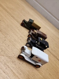 Vintage EFSI Holland Ambulance T-Ford 1919 Diecast Trucks X 4 - Picture 1 of 3