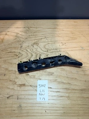 09-20 Nissan 370Z Rear Left Driver LH Bumper Support Taillight Bracket - Image 1 of 4