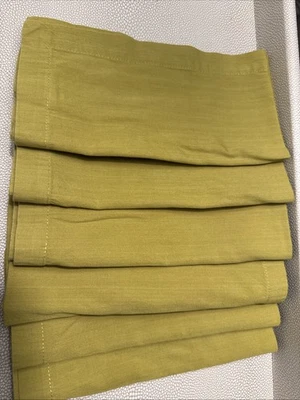 Crate & Barrel Set Of 6 Cotton LAMONT Citron Green Napkins 21x21” - Image 1 of 4