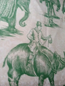 Nice Eccentric Quality Fabric Cloth Middle East Camels Horses M Weight 51"X 48" - Picture 1 of 8