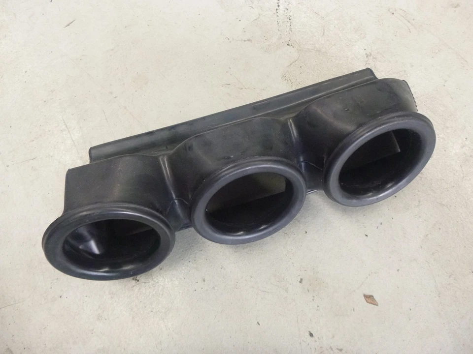 Ferrari 575 575M Maranello Union From Evaporator to Air Vents LHD J052 — 第 1/1 张图片