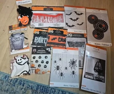 Big lot Of Halloween Party Decor Banners Spiders Pumpkins Bats Lamp Cover +++ - Image 1 of 4