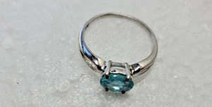 Women's  Madagascar Apatite blue .925 Sterling .99 ct ring size 8 - Picture 1 of 4