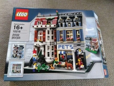 LEGO Creator Expert Modular Buildings Pet Shop 10218, 2011. Usado retirado de JP Foto 1 de 4