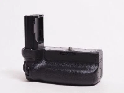 Works Perfectly【Mint】SONY VG-C4EM Vertical Grip for α7R IV / α9 II Camera JAPAN - Image 1 of 3