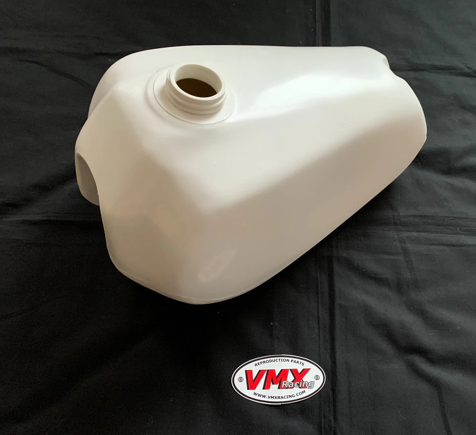 Yamaha YZ250 YZ465 TANK WHITE 1980 1981 YZ 250 YZ 465 FUEL TANK GAS TANK WHITE - Image 1 of 1