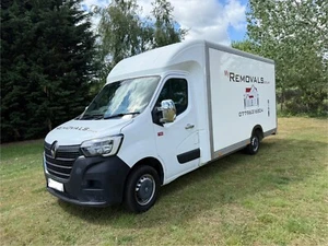 Immaculate 2021 Renault master Luton low loader box van NO VAT - Picture 1 of 22