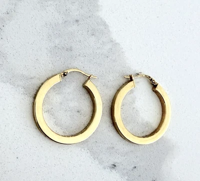 СЕРЬГИ-КОЛЬЦА ИЗ ЖЕЛТОГО ЗОЛОТА 18 КАРАТ MILOR ИТАЛИЯ 750 2,57 Г - Изображение 1 из 4