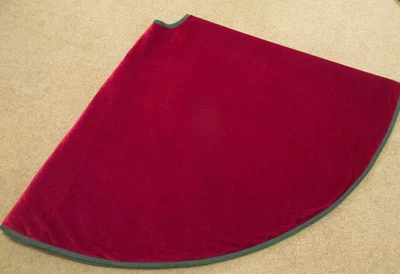 Velvet Cranberry Red 58 in. Round Christmas Tree Skirt Green Trim - Image 1 of 4