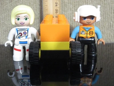 Lego Duplo Astronaut Female & Worker Figure w/ Car Base 2X4 Yellow Wheels - Image 1 of 4