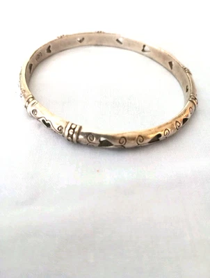 Brazalete Brazalete Brighton Plateado Corazón Recortado 7 1/2 pulgadas Foto 1 de 4