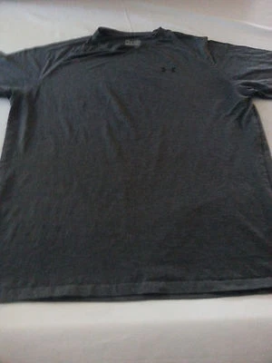 UNDER ARMOUR CAMISETA MASCULINA XL CINZA SOLTA HEATGEAR POLIÉSTER ELASTANO - Imagem 1 de 4