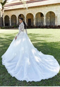 Madeline Gardner Signature - Grazia/1088 - Picture 1 of 10