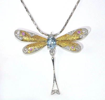 COLGANTE LIBÉLULA 18K, AGUAMARINA, DIAMANTE, RUBÍ, ORO BICOLOR Foto 1 de 4