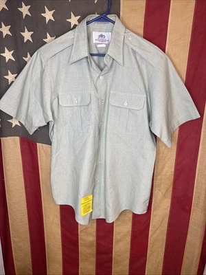 16 - Camisa Clase A Ejército de Estados Unidos Verde Claro Manga Corta AG 415 B803 Foto 1 de 4