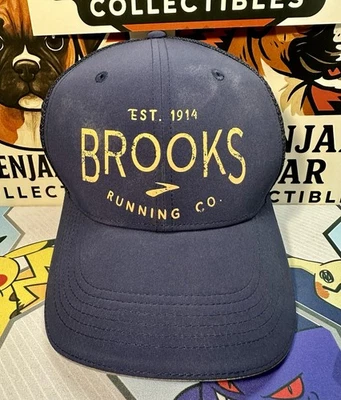 Gorra de béisbol Brooks Running Co Runner’s Trucker de malla ligera a presión Foto 1 de 4