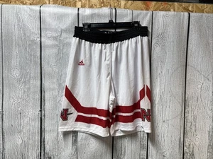 Nicholis State University Adidas Basketball Team Shorts weiß rot XL - Bild 1 von 11