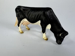 Schleich HOLSTEIN COW Dairy Farm Figure Black White 2000 Retired Head Down - Picture 1 of 4