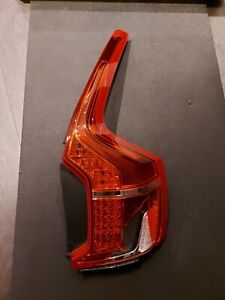 Volvo XC90 2019 rear tail light lamp PASSENGER SIDE 32228829 CRR16098