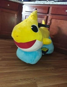 Baby Shark 6V Plush Ride-On With Crate and Charger Included - Picture 1 of 3