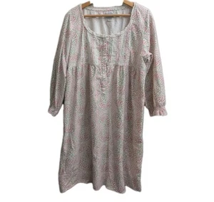 Lanz of Salzburg Night Gown Dress Red Roses Flannel Size Medium 100% Cotton - Picture 1 of 10